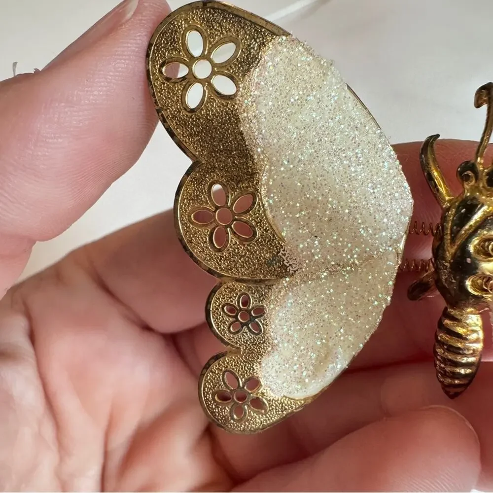 Vintage Gold Tone White Glitter Butterfly Brooch W/ Springs Moving Wings Estate